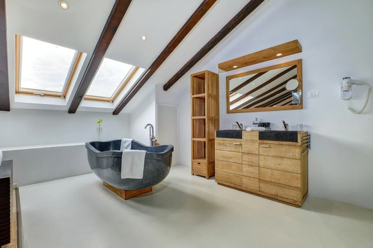 Dolphin House - Apartamentos con Servicios